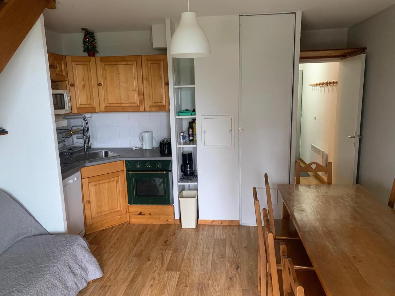 Appartement Dans Residence Bois De La Reine, Besse Et Saint Anastaise מראה חיצוני תמונה